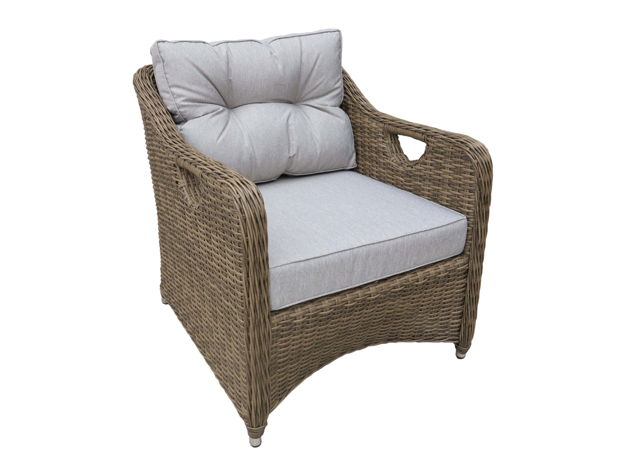 FurnitureOkay Liverpool Wicker Outdoor Lounge Chair