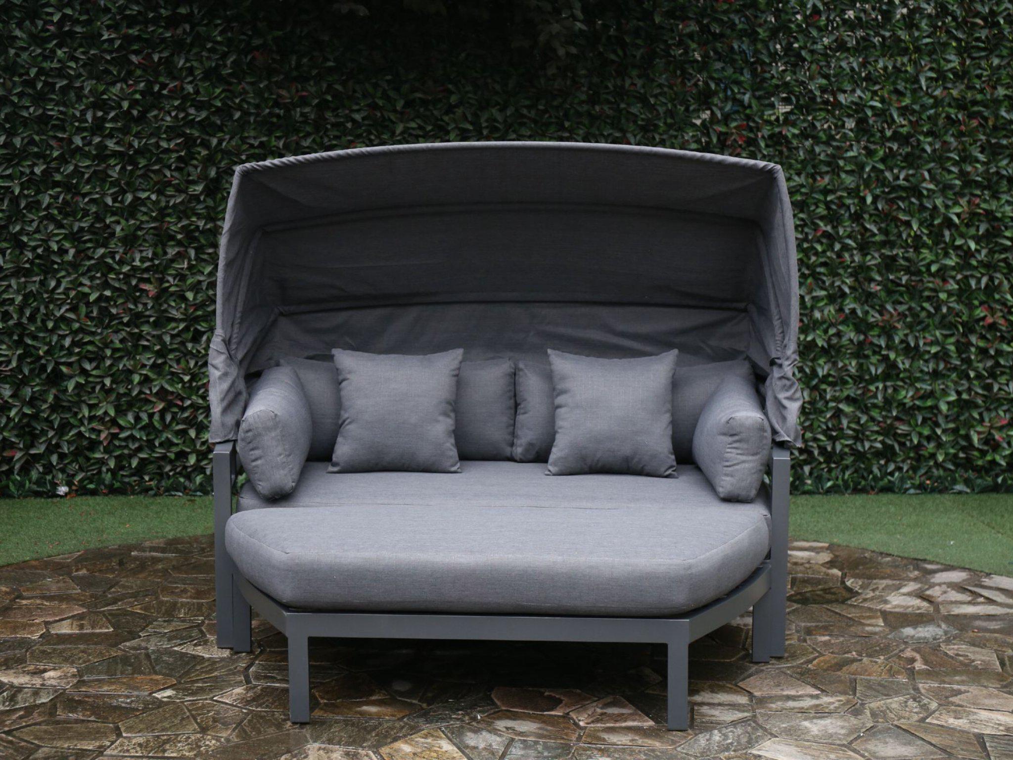 FurnitureOkay Manly Aluminium Outdoor Daybed — Charcoal