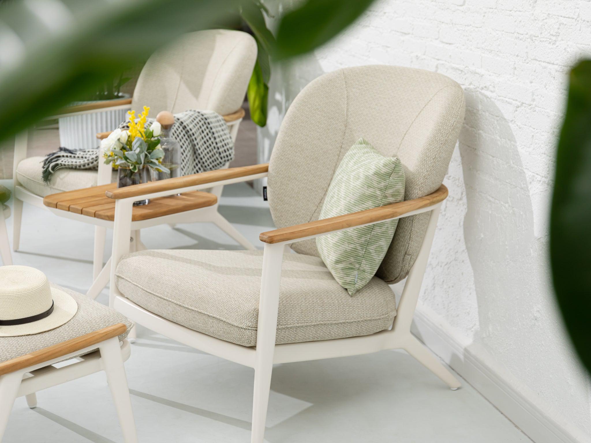 SIMPO Atlanta Outdoor Lounge Chair — White