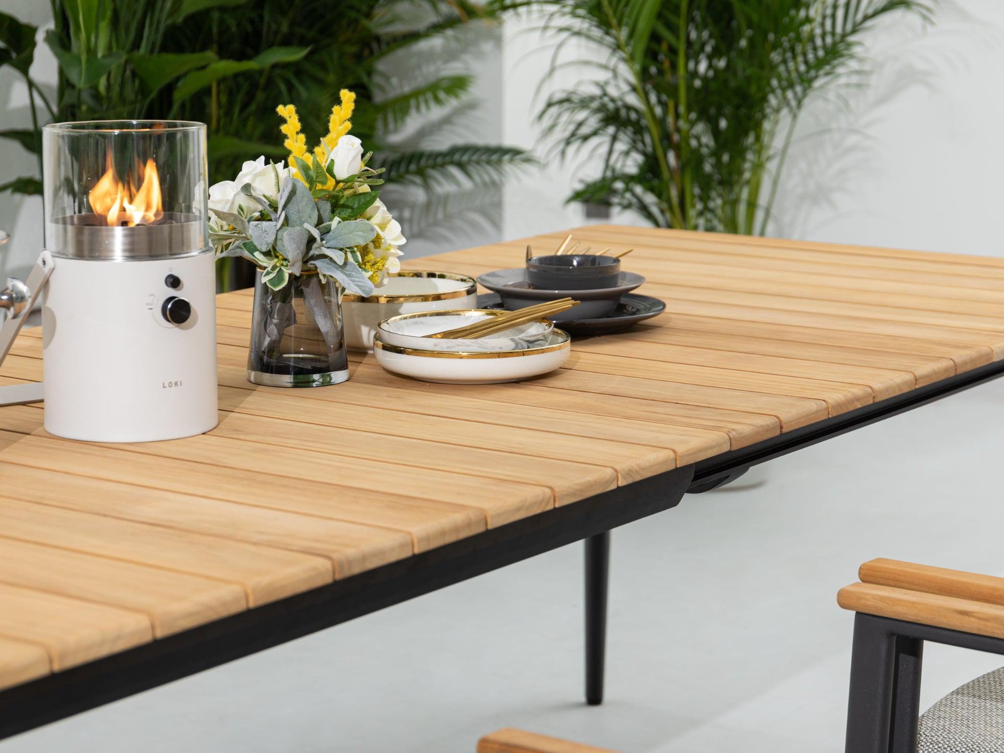 SIMPO Timmi-Axis 11-Piece Outdoor Extendable Dining Setting