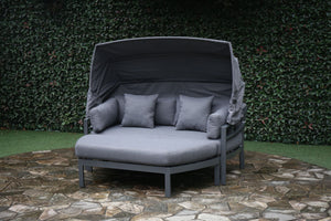 Aluminium outdoor daybed in charcoal