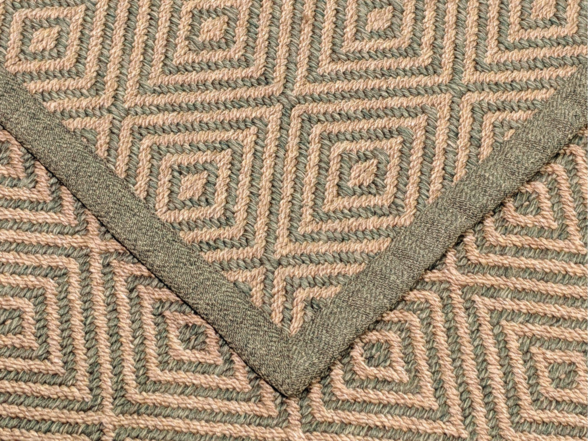 Colorscope Seasons Diamond Outdoor Rug — Khaki